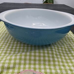 Pyrex Blue and White Mixing Bowl - Glossy Ceramic
